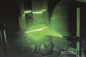 In questa immagina un esempio di illuminazione laser per l'analisi di precisione