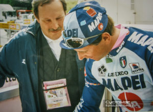 Nino Rinaldi con Tony Rominger durante il Giro d'Italia vinto nel 1995,